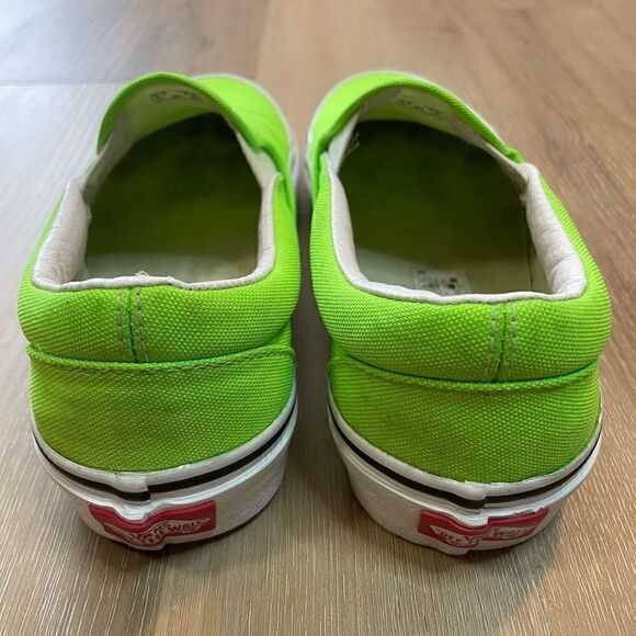Vans Classic Slip On Canvas Shoes Neon Green Gecko Unisex Women’s 6.5/Men’s 5 - Picture 5 of 7